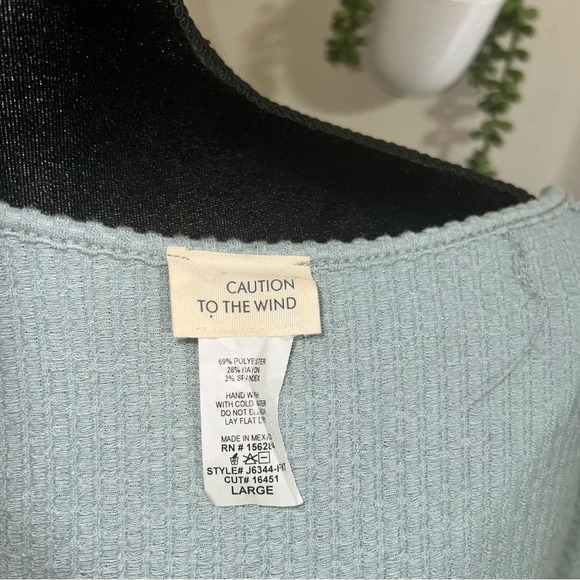 Caution To The Wind Ruffle Midi Dress Size Large - Picture 7 of 7